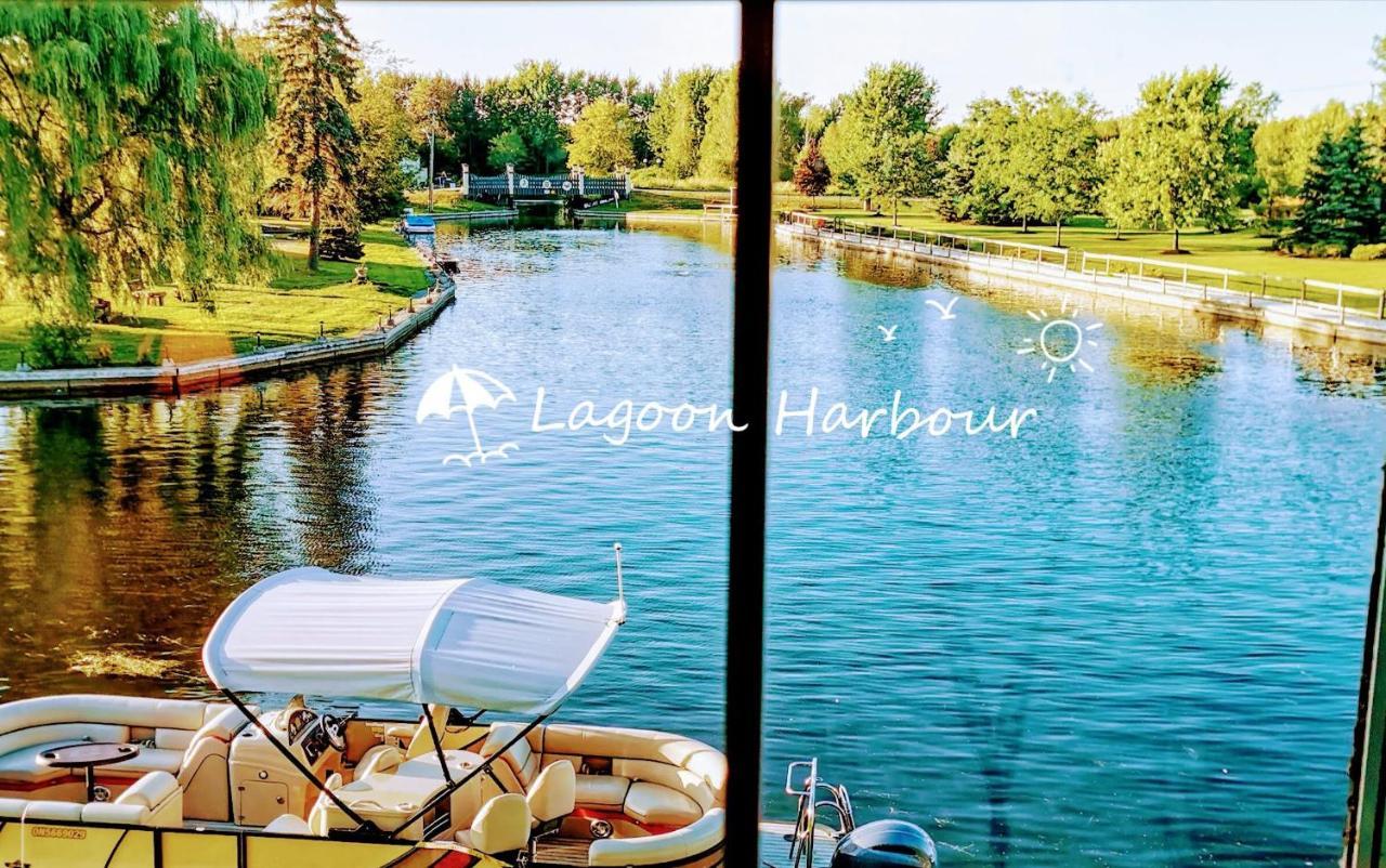 Lagoon Harbour Resort & Hotel Orillia Exterior photo
